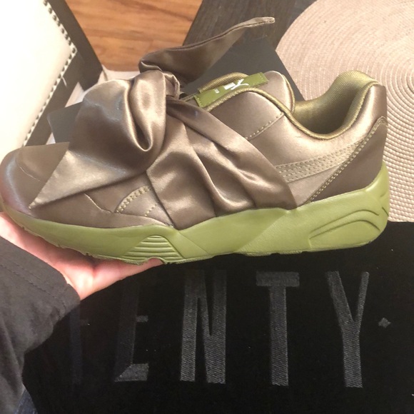 Puma By Rihanna - Picture 2 of 4